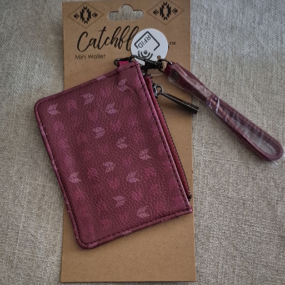 NEW Catchfly Mini Wallet in Burgundy Arrow Print
